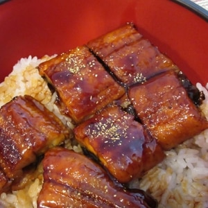 市販品のウナギ蒲焼は水洗いから うな丼 レシピ 作り方 By ぽんぽんぷー 楽天レシピ 市販品のウナギ蒲焼は水洗いから うな丼 レシピ 作り方 By ぽんぽんぷー 楽天レシピ